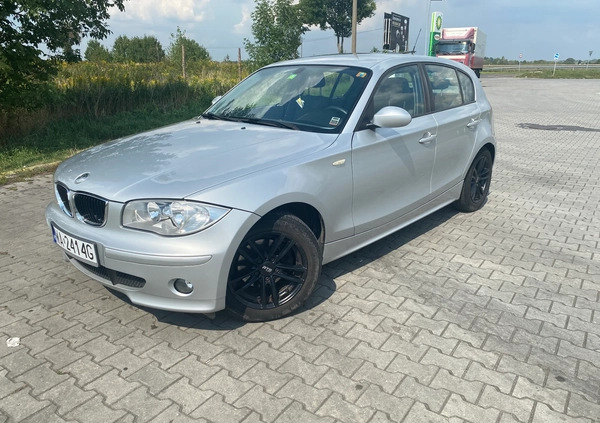 BMW Seria 1 cena 17000 przebieg: 149000, rok produkcji 2005 z Warszawa małe 254